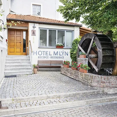 Mlýn