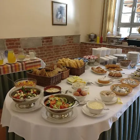 Mlýn Hotel 3*